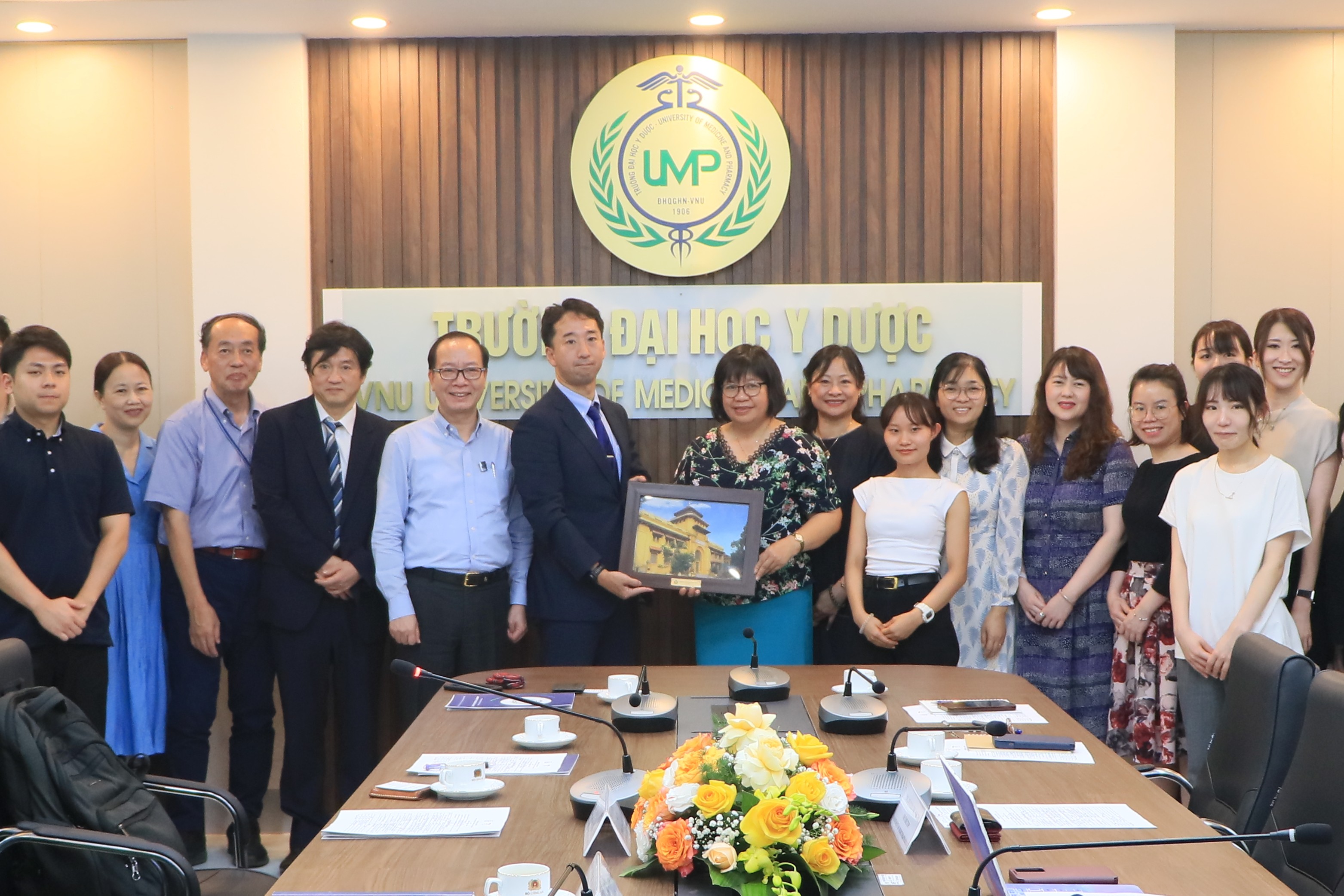 Thúc đẩy hợp tác giữa Trường Đại học Y Dược, ĐHQGHN và Đại học Teikyo, Nhật Bản